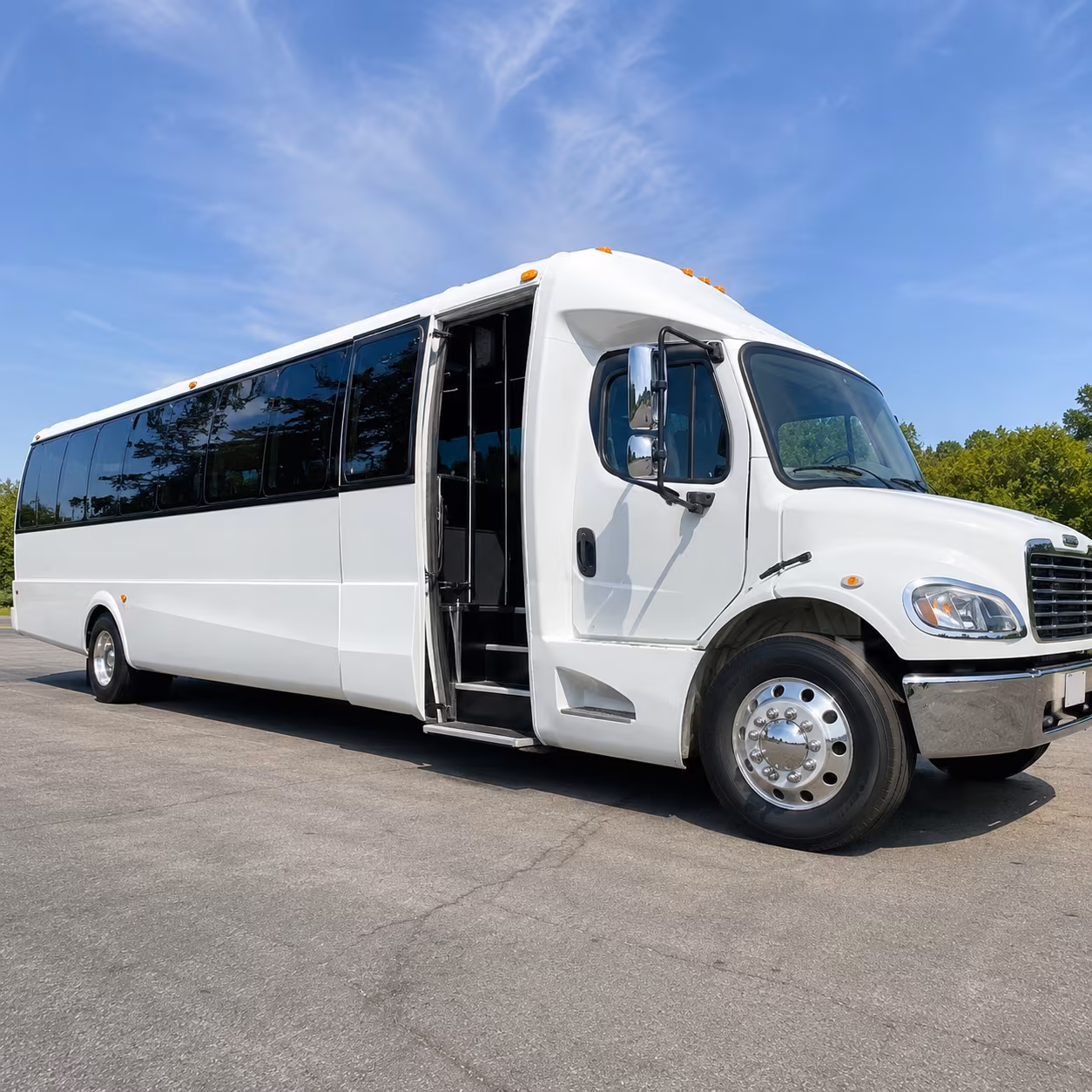 bourbon trail and distillery tour buses in central kentucky