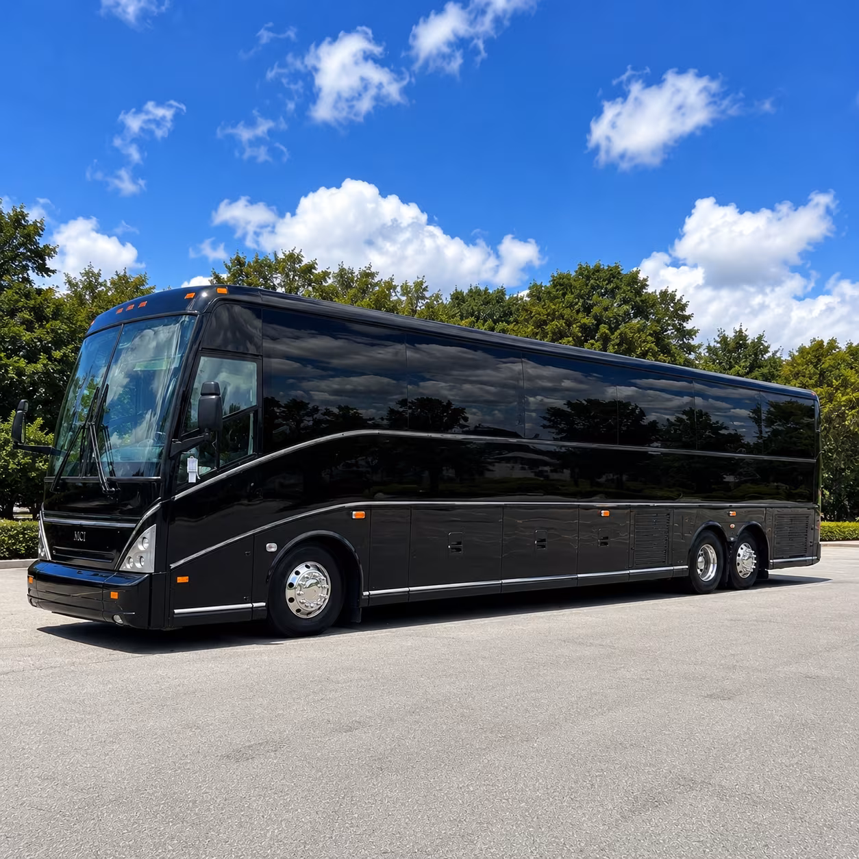 charter bus transfers between lex and cvg for large travel groups