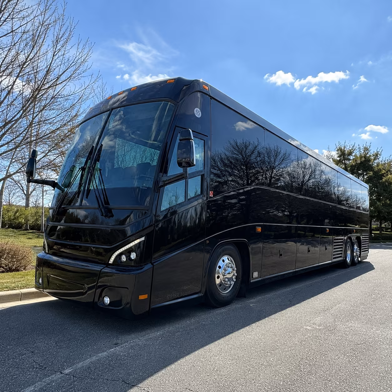 hotel convention center airport shuttle buses in lexington