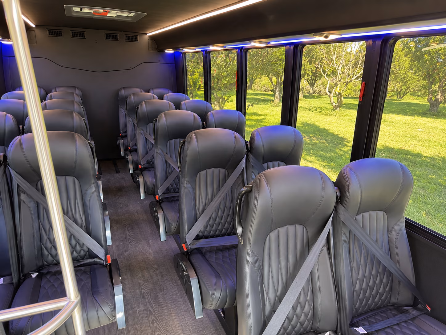 lexington 15 passenger minibus interior
