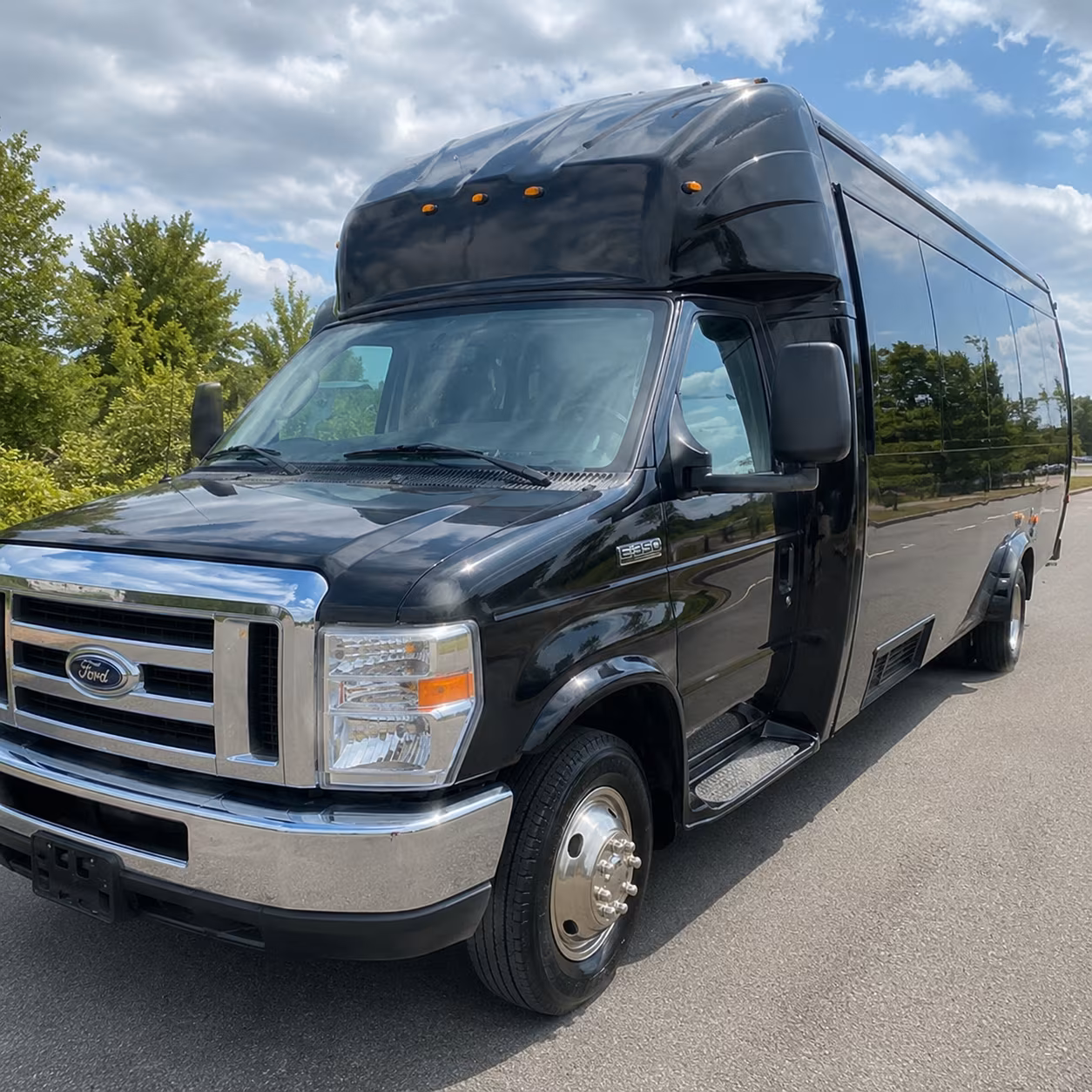 lexington bachelorette bachelor party bus rental