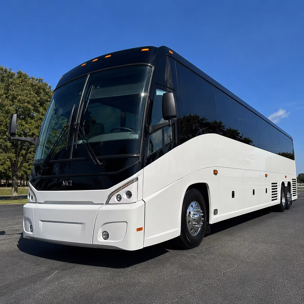 lexington charter bus rentals for corporate campus commutes
