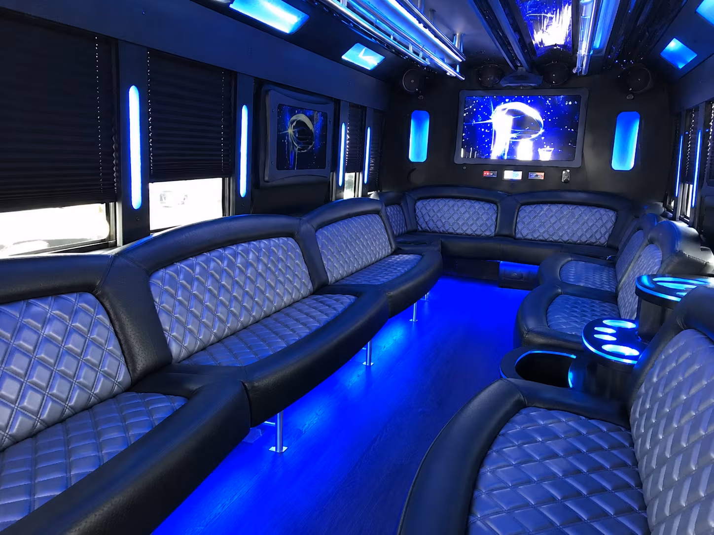 lexington holiday party bus rental